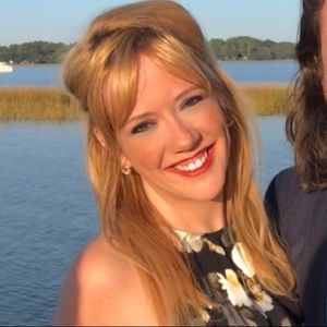 Meet your Posher, Caitlin